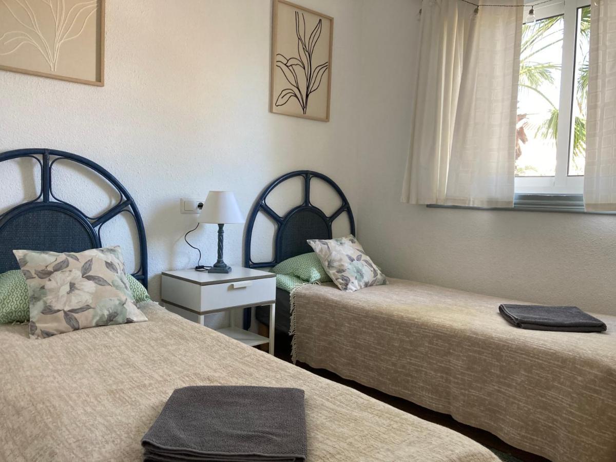 Cabo Roig Holiday House Extérieur photo